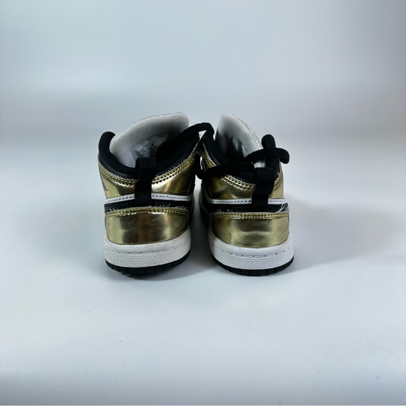 Jordan 1 Mid - Picture 4 of 6